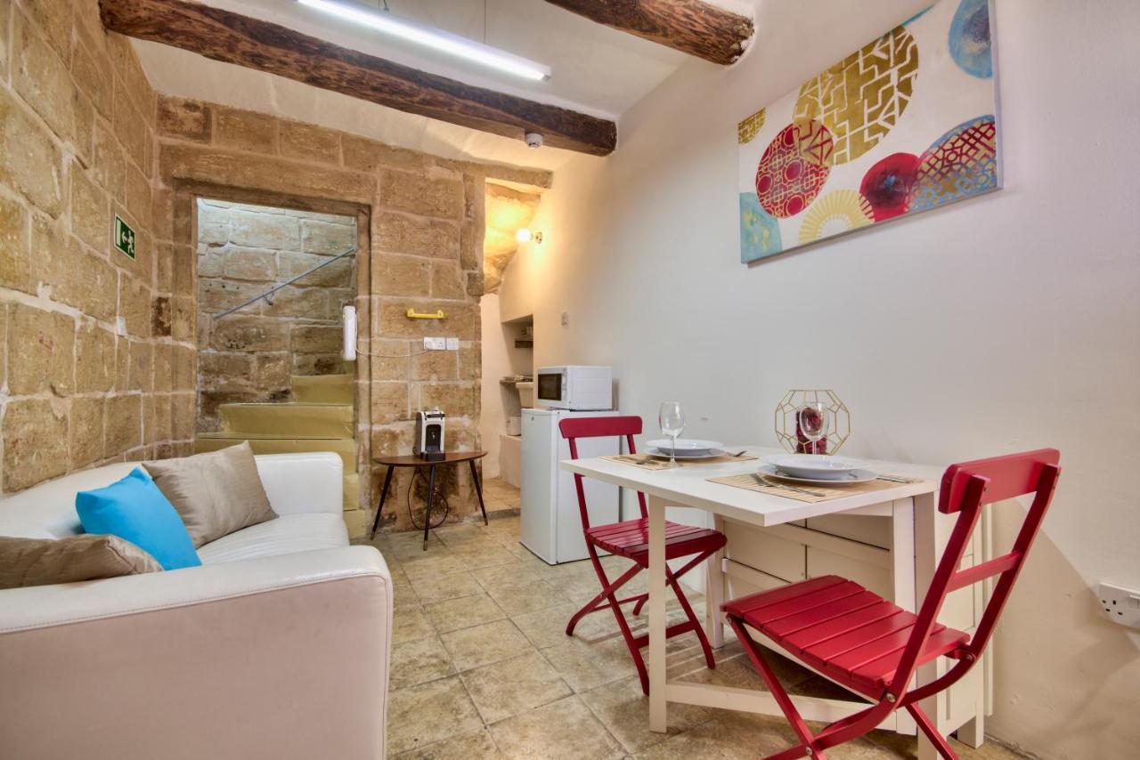 Augustinian Apartment Valletta Luaran gambar